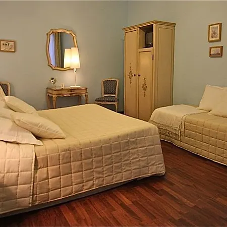 Residenza Al Pozzo 招待所 2*